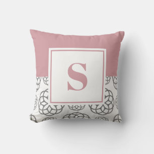 Almofada Padrão rosa-rosado com Rosa de monograma