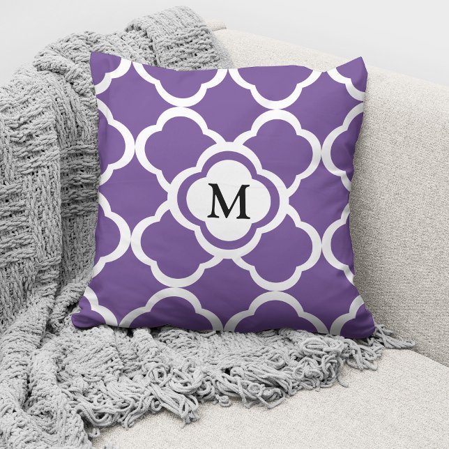Almofada Padrão Roxo Monograma Moderno (Criador carregado)