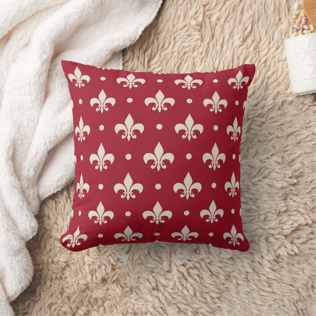 Almofada Padrão Silver Fleur De Lis em fundo vermelho (Cobertor)