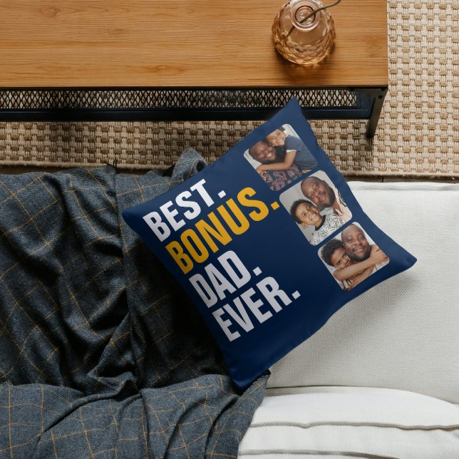 Almofada Pai personalizado de Melhor Bônus do Dia de os pai (Personalized Fathers Day Best Bonus Dad Ever Throw Pillow from Ricaso. Add 3 photographs & own text)