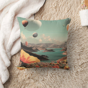 Almofada Paisagem Surrealista com Balões de Ar e Lua