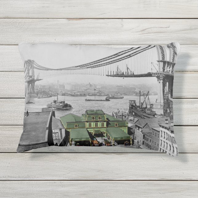Almofada Para Ambientes Externos Balsa New York de Catharine da ponte de Manhattan (Verso)