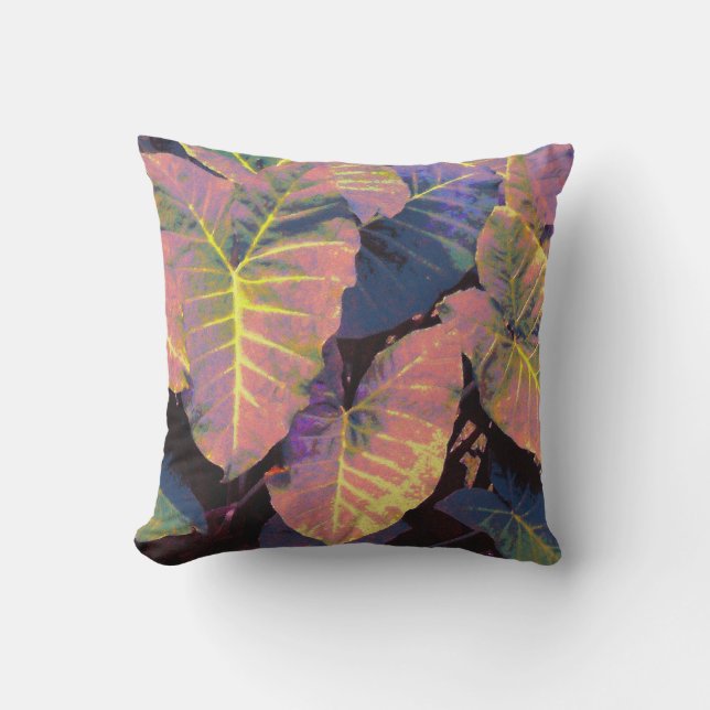 Almofada Para Ambientes Externos Elefante Folhas em Pastéis Tropicais (Frente)
