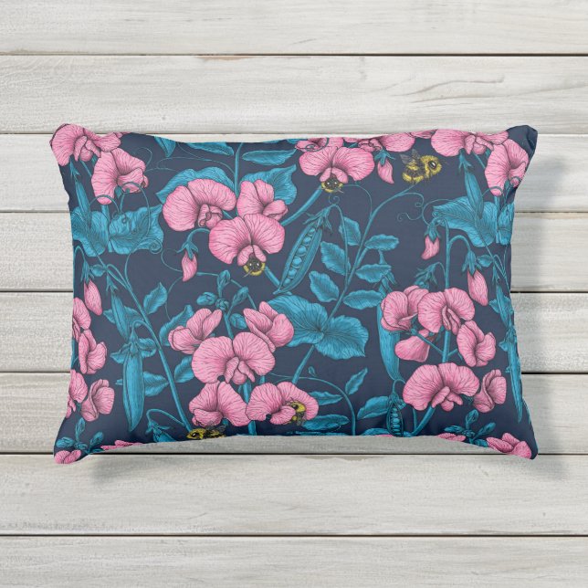 Almofada Para Ambientes Externos Ervilhas doces e espécimes do gênero Bombus spp.,  (Frente)