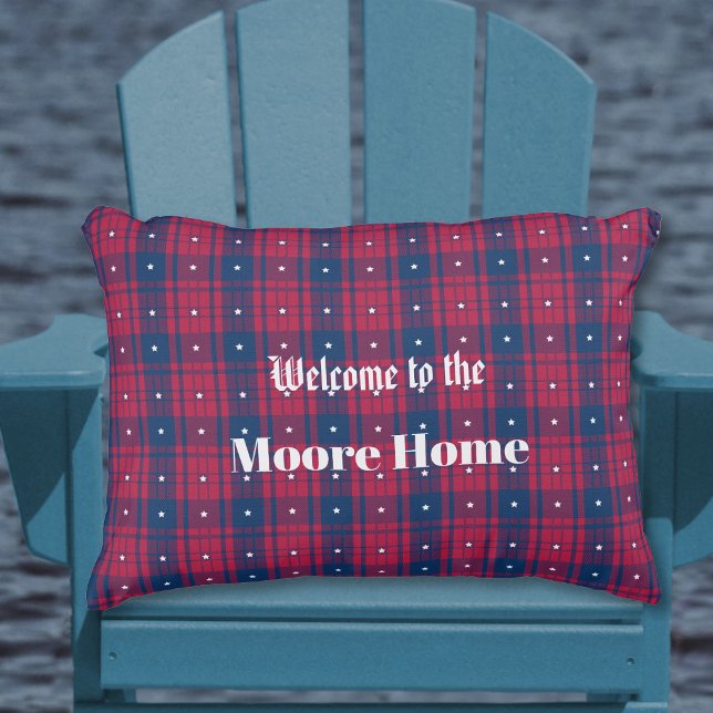 Almofada Para Ambientes Externos Tartan - Patriótico - Acento das Estrelas Brancas  (Tartan - Patriotic - Red Blue White Stars Accent Outdoor Pillow by Leapfroglisics Shop)