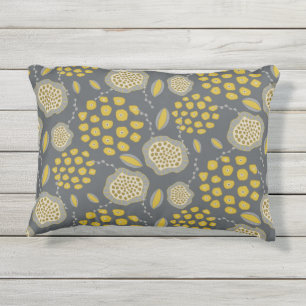 Almofada Para Ambientes Externos Travesseiro floral abstrato do cinza e do amarelo