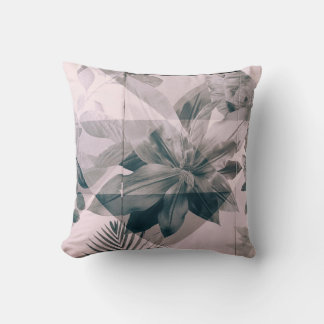 ALMOFADA PAREDE E PORTA FLORAIS DE CINZAS E BRANCOS