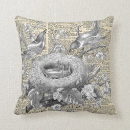 Almofada pássaros em um impressão de um ninho, o francês in