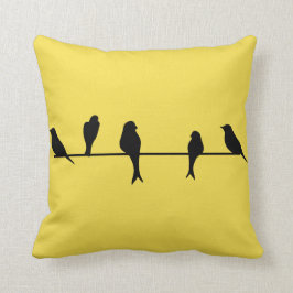Almofada Pássaros em um travesseiro decorativo do amarelo