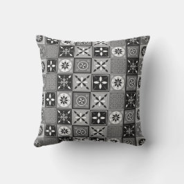 Almofada Patrón azulejo blanco y negro