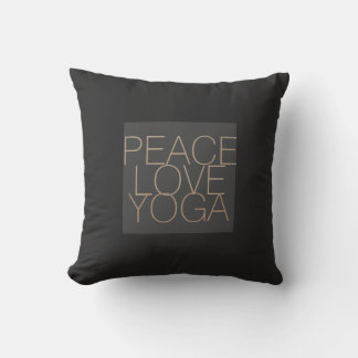 Almofada peace love yoga citando travesseiro na cinza
