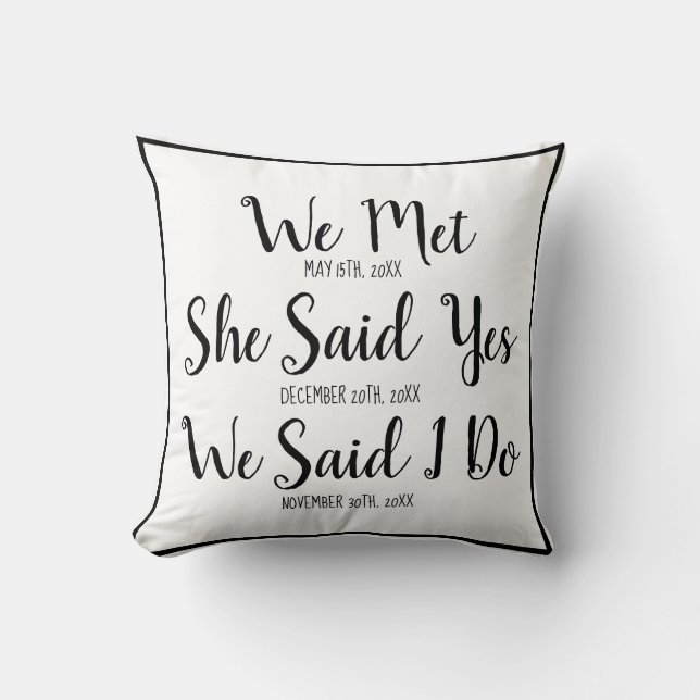 Almofada Personalizada para Presente de Casamento  (Frente)