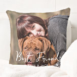 Almofada Personalizar 2 Fotografias do Cachorro Pet Melhore<br><div class="desc">Celebre seu melhor amigo com um travesseiro personalizado de manutenção de fotos de animais de estimação. Cada animal de estimação merece seu próprio travesseiro personalizado. Um presente maravilhoso para todas as mães e pais de cães, mães e pais de gatos e todos os amantes de animais de estimação! O travesseiro...</div>