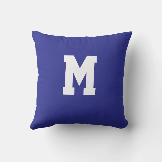 Almofada Personalized Alphabet  Throw Pillow (Verso)