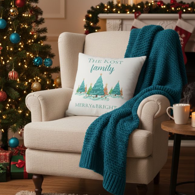 Almofada Personalized Christmas Throw Pillow (Celebrate the holidays this season with this fun personalized, "Merry & Bright" throw pillow! )