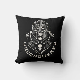 Almofada Personalized UNCONQUERED Skull Knight Throw Pillow