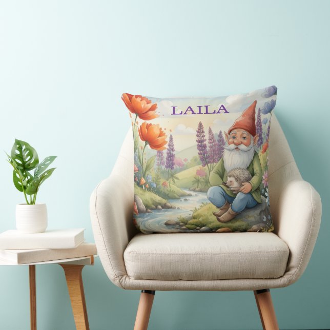 Almofada Personalized whimsical gnome flowers pillow (Cadeira)