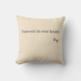 Almofada Pet Memorial Throw Pillow – Forever in Our Hearts