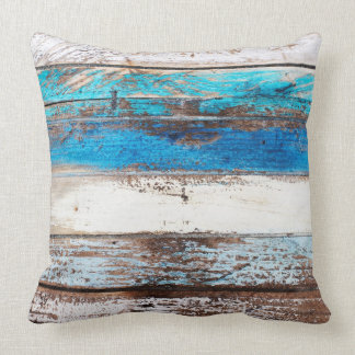 Almofada Pillow with driftwood pattern