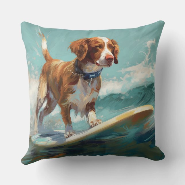 Almofada Pintura de Surf na Praia com Brittany Spaniel (Verso)