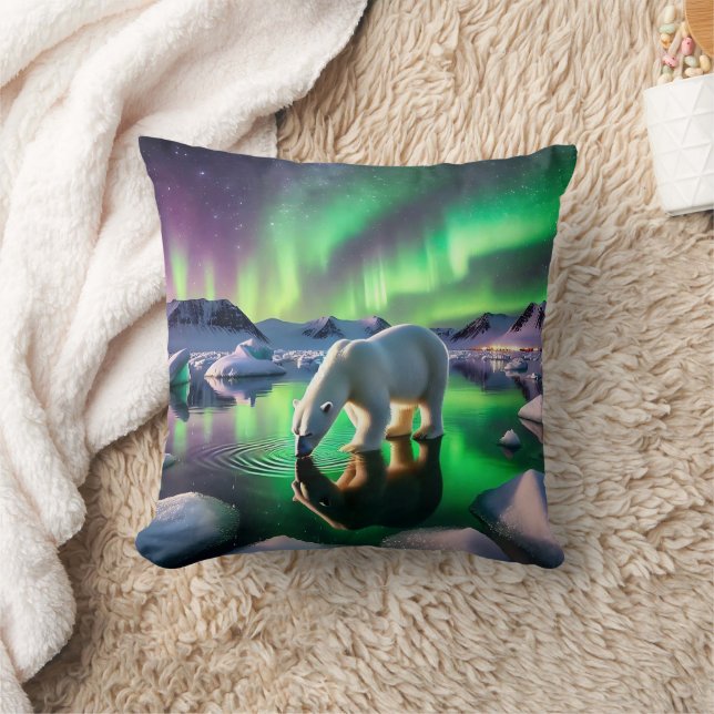 Almofada Polar Bear Drinking Water Under Aurora Borealis (Cobertor)