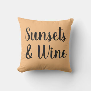 Almofada PÔRS DO SOL bonito e inscrição WINE
