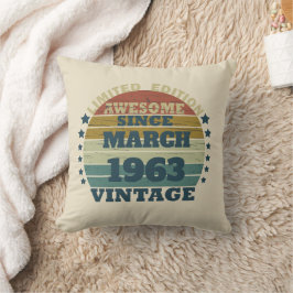 Almofada Presente de aniversário vintage personalizado