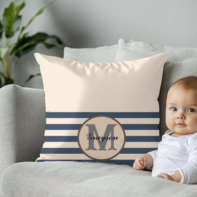 Almofada Presente de Chuvada de Bebê Babete com Monograma E (Criador carregado)
