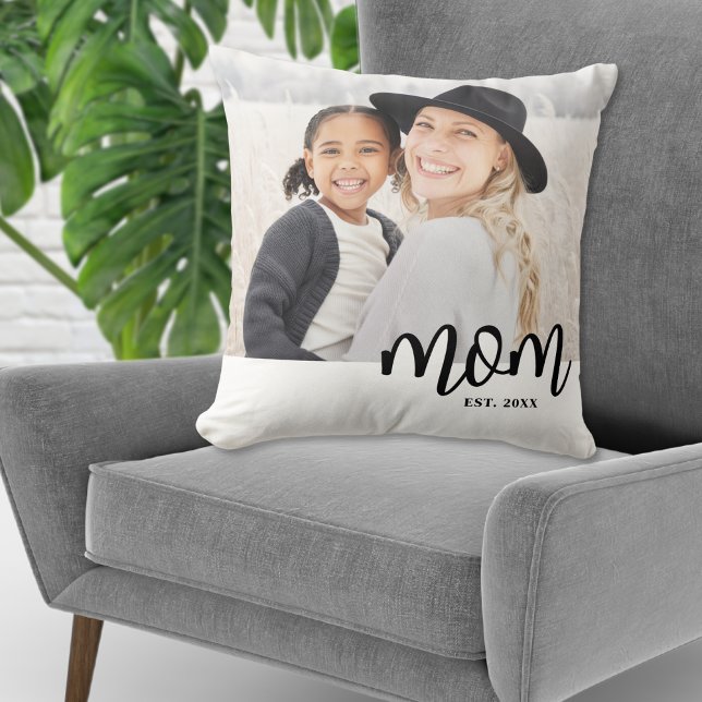 Almofada Presente de Foto Estabelecido pela Mamãe (Mom Established Photo Gift Throw Pillow)