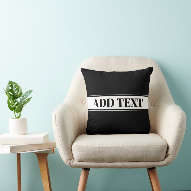 Almofada Preto e Branco com Nome Personalizado em Listra (Cadeira)