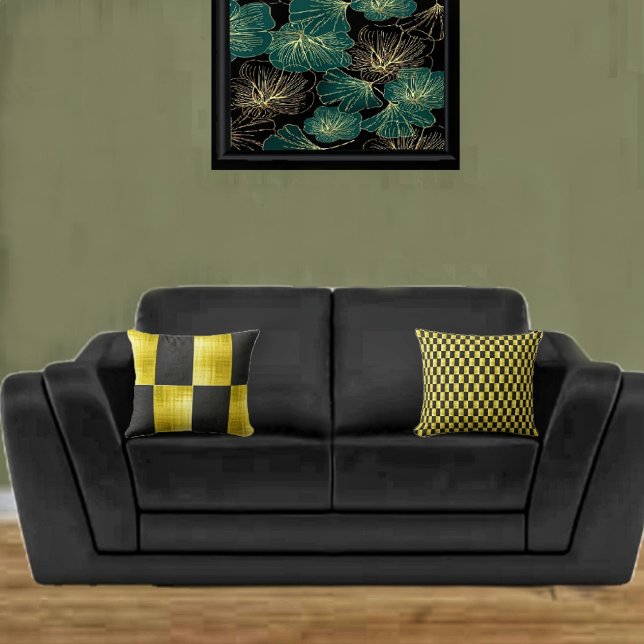 Almofada Preto-IV com painéis dourados (Bring a fresh new look to your sofa, with these two-sided throw pillows!)