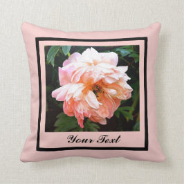 Almofada Primavera romântico Peony em Pêssego Pálido Person