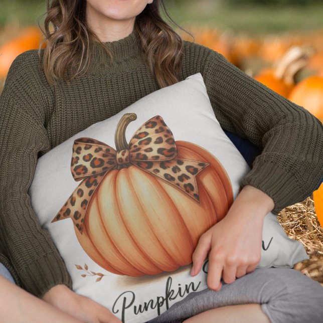 Almofada Pumpkin Season orange cachoeira (Pumpkin Season orange watercolor fall Throw Pillow)