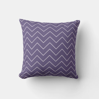 Almofada Purple Chevron Baby Girl Nursery Throw Pillow