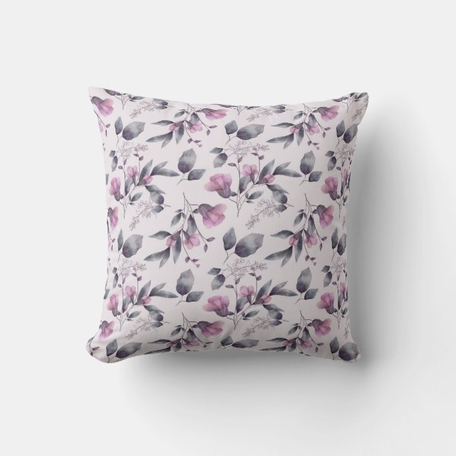 Almofada Purple flowers on a throw pillow (Frente)