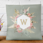 Almofada Quadro do Monograma Floral do Boho Grass<br><div class="desc">Este design pode ser personalizado na área fornecida pela alteração da foto e/ou do texto. Ou pode ser personalizado clicando em Personalizar este Modelo e, em seguida, escolhendo o clique para personalizar mais a opção e excluir ou alterar a cor do plano de fundo, adicionar texto, alterar a cor ou...</div>