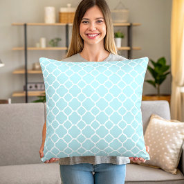 Almofada Quatrefoil Branco, Azul e Simples