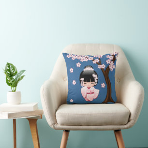 Almofada Quimono Rosa Boneca Kawaii Kokeshi em Azul