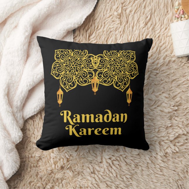 Almofada Ramadan Kareem Meaning - Eid Mubarak 2026   (Cobertor)