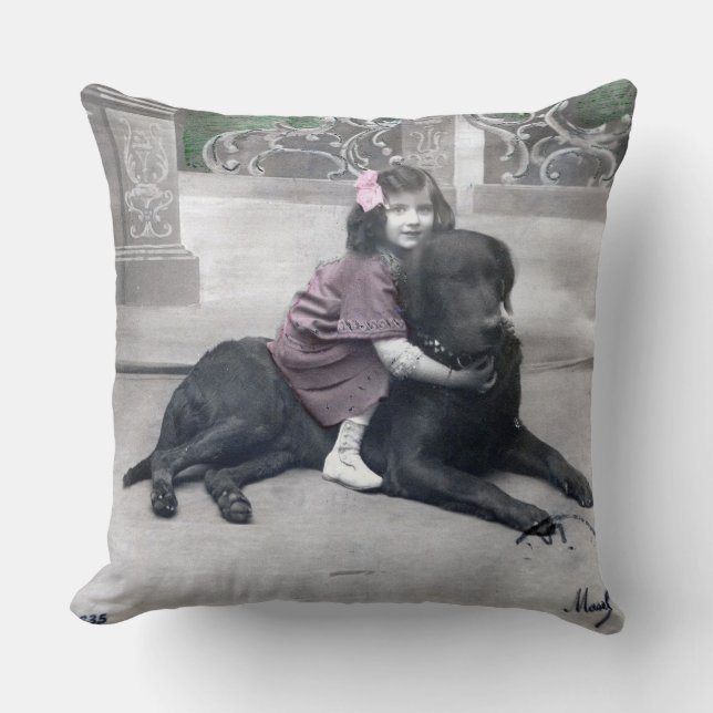 Almofada Rapariga e seu Cachorro (Frente)