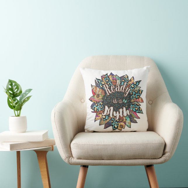Almofada Ready is a Myth Sunflower Throw Pillow (Cadeira)