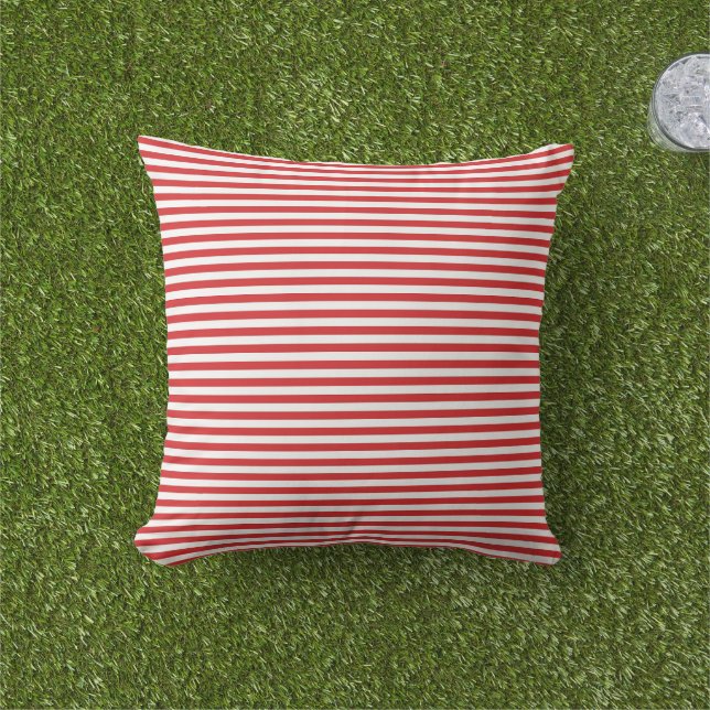 Almofada Red Stripes Outdoor Pillow (Grama)