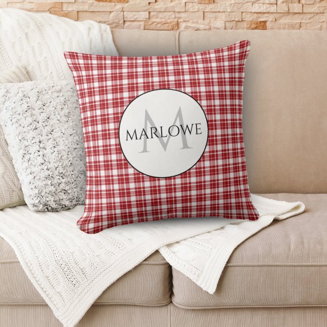 Almofada Red White Checks Monograma de Xadrez (Red White Checks Plaid Monogram Throw Pillow)