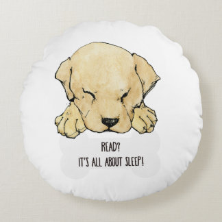 Almofada Redonda Amores de Labrador do filhote de cachorro a ler em