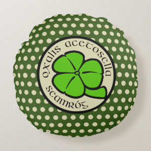Almofada Redonda Arte Floral do Dia de São Patrício em Shamrock Ver