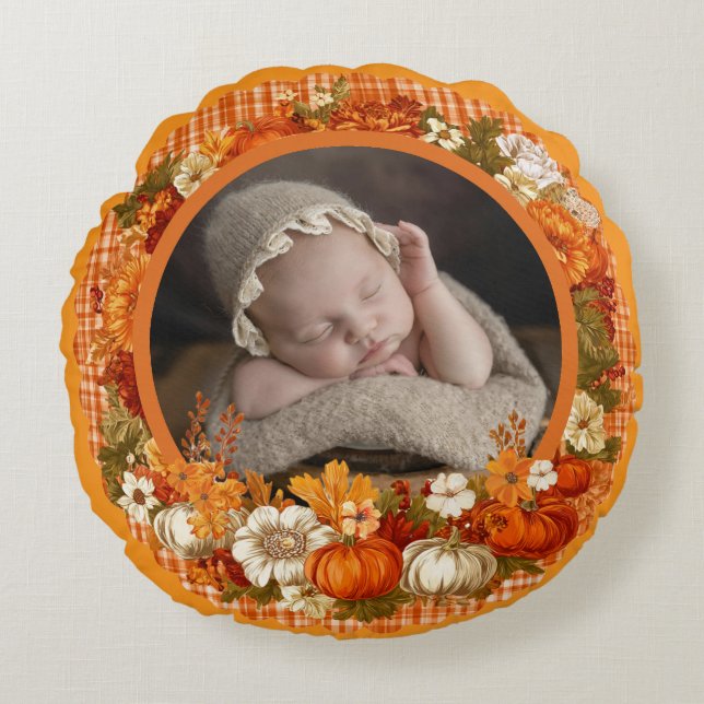 Almofada Redonda Baby’s First Thanksgiving Fall Floral Photo (Frente)