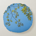 Almofada Redonda beautiful branch with green and yellow leaves hug<br><div class="desc">beautiful branch with green and yellow leaves hugging a clear blue sky . a great design fitting for artists and nature lovers who adore the sight of a beautiful blue sky hugging green and yellow plants and trees. it can also be given as a gift during happy occasions to your...</div>