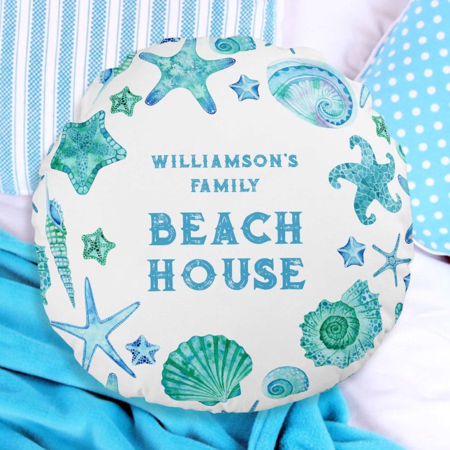 Almofada Redonda Cascas do Mar e Starfish Family Beach House (Sea Shells and Starfish Family Beach House Round Pillow)