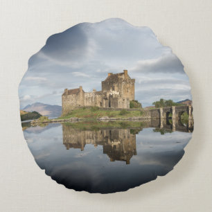 Almofada Redonda Castelo de Eilean Donan com reflexão em Scotland