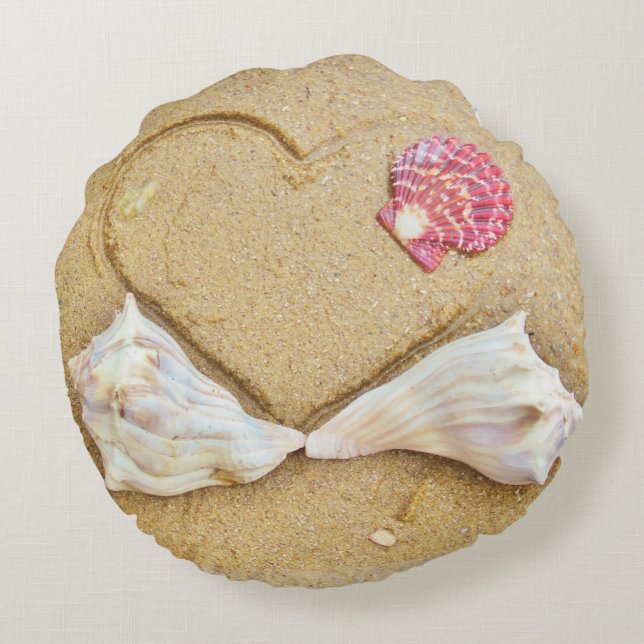 Almofada Redonda conchas e 2 corações no travesseiro de casamento p (Verso)